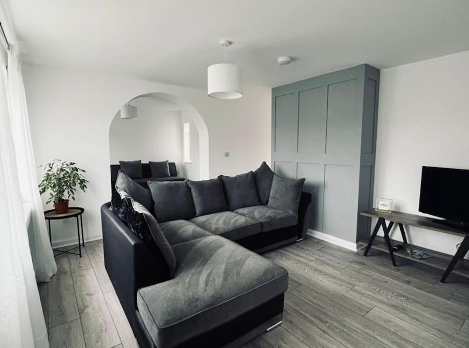 Ourgreystones - Pet Friendly From Stay. Holiday home Valley